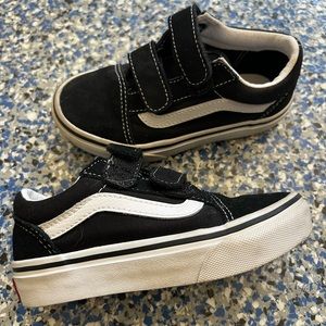 Vans old skool shoes toddler size 11